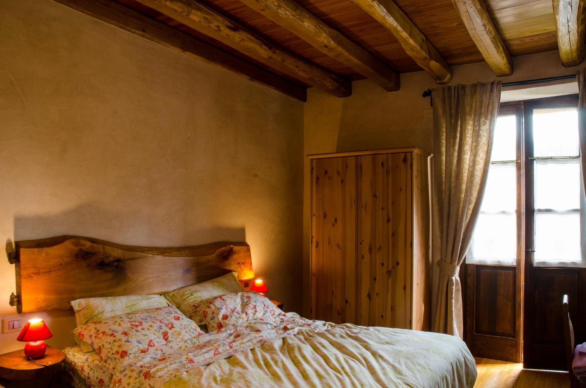 Agriturismo Il Posto Delle Fragole San Giovanni Bianco Exteriör bild