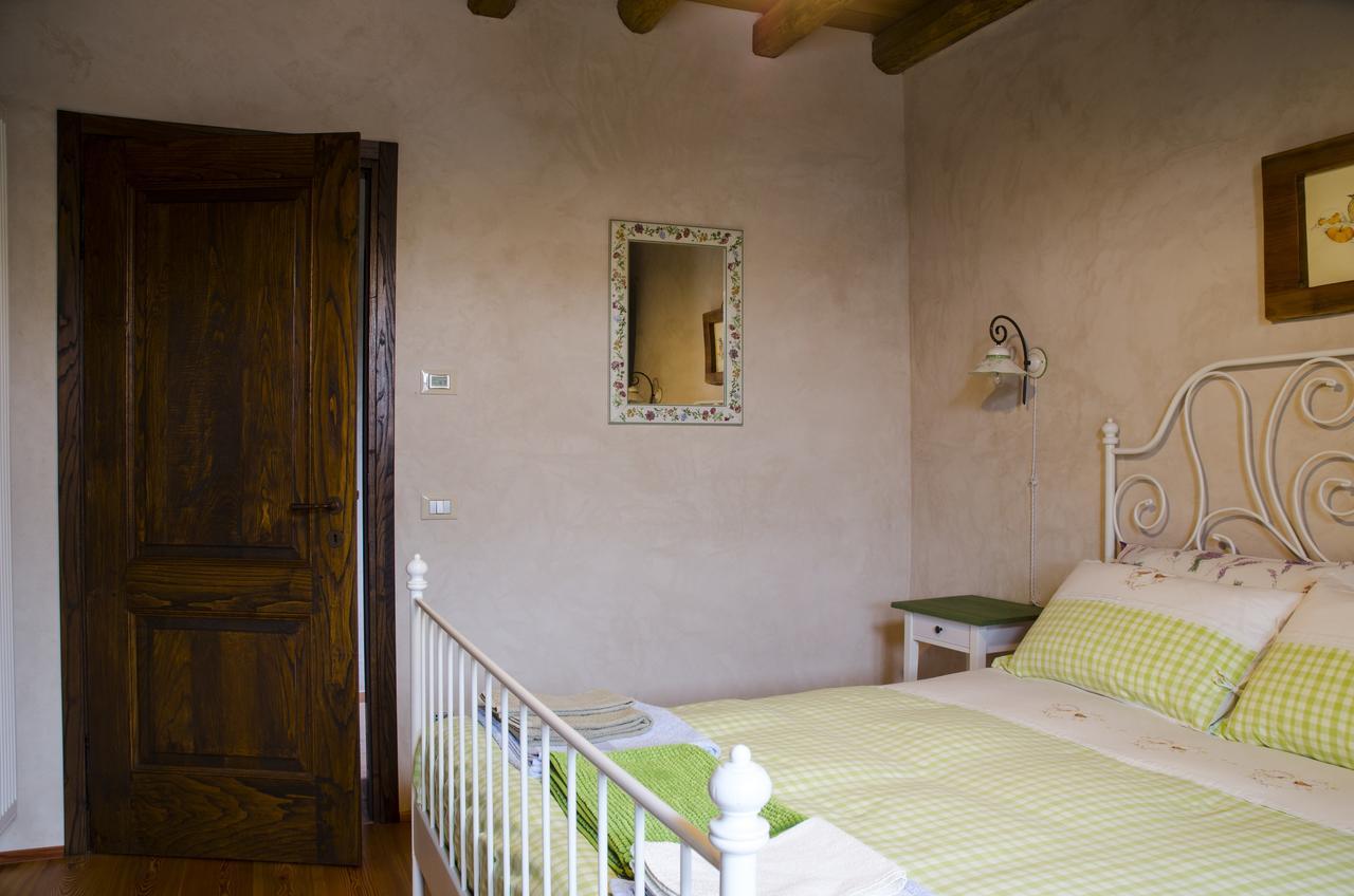 Agriturismo Il Posto Delle Fragole San Giovanni Bianco Exteriör bild