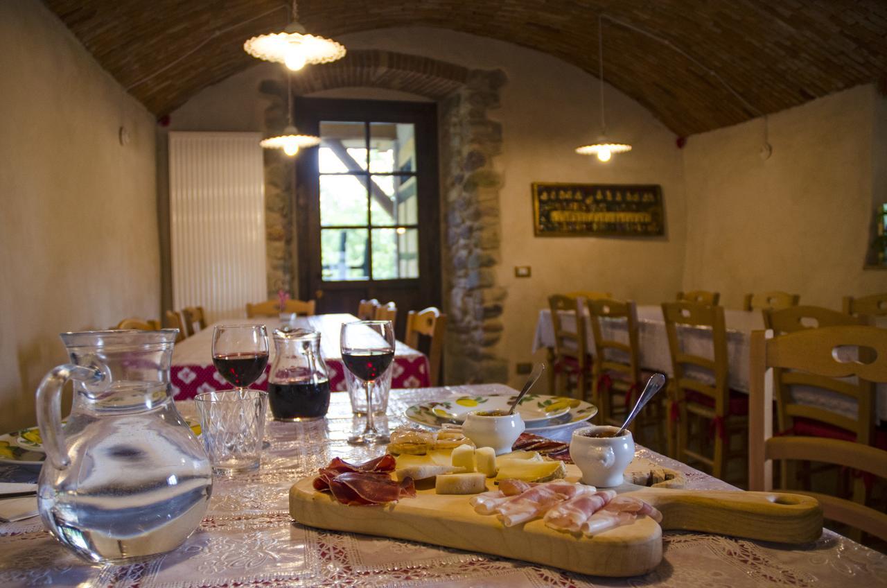 Agriturismo Il Posto Delle Fragole San Giovanni Bianco Exteriör bild